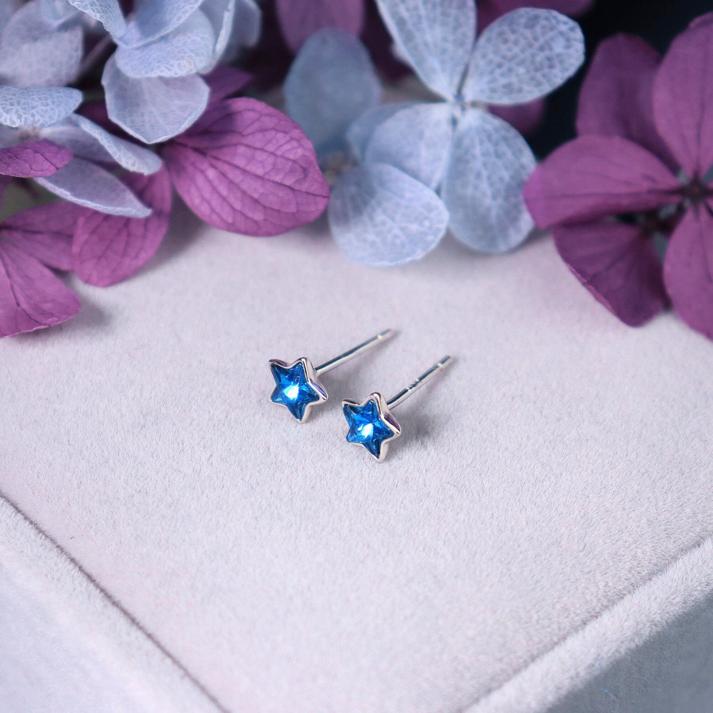 Sterling Silver Minimalist Stars Stud Earrings, Delicate Dainty Earrings,Simple Studs Geometric Jewelry