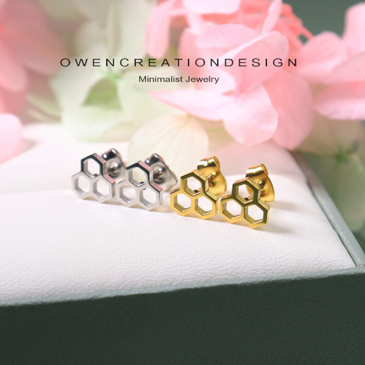 Sterling Silver Minimalist Honeycomb Stud Earrings, Gold and Silver Hive Stud Earrings, Delicate Earrings,Simple Nature Inspired Earrings
