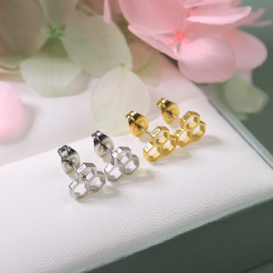 Sterling Silver Minimalist Honeycomb Stud Earrings, Gold and Silver Hive Stud Earrings, Delicate Earrings,Simple Nature Inspired Earrings