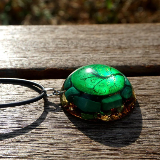 Natural Malachite Stone Orgonite Necklace-Tree of Life Crystal Orgone Pendant Necklace