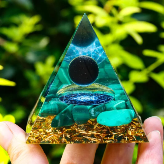 Natural Malachite Orgone Pyramid-Obsidian Sphere Meditation Orgonite Pyramid