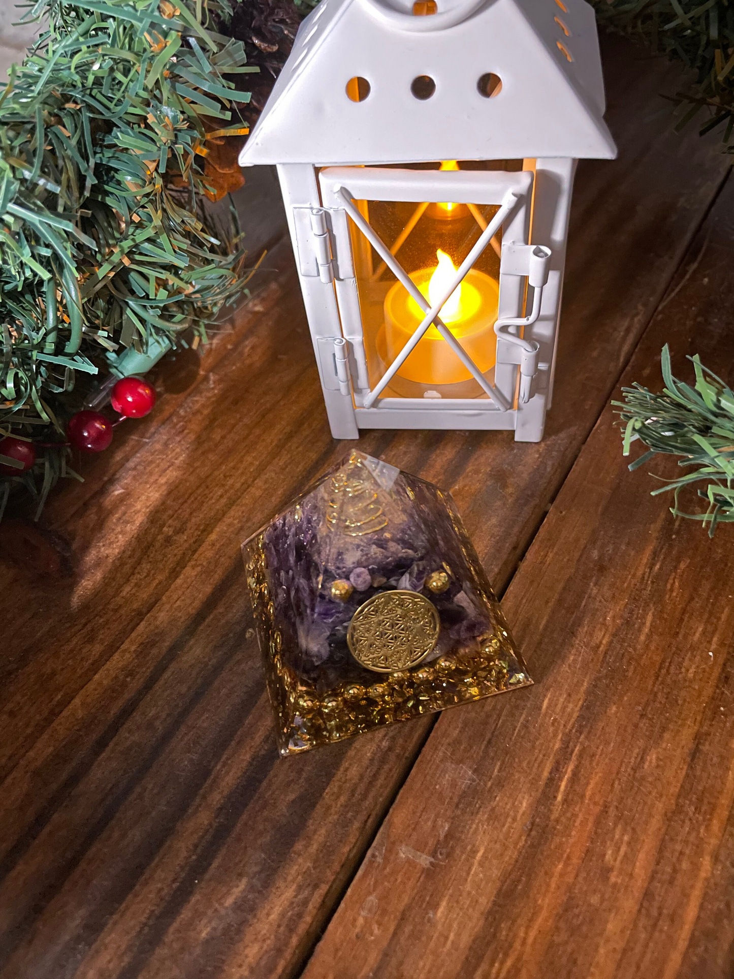 Snowflake Obsidian Orgone Pyramid With Crushed Stones, Natural Crystal Meditation stone, Energy Generator, EMF Protection, Home Decor
