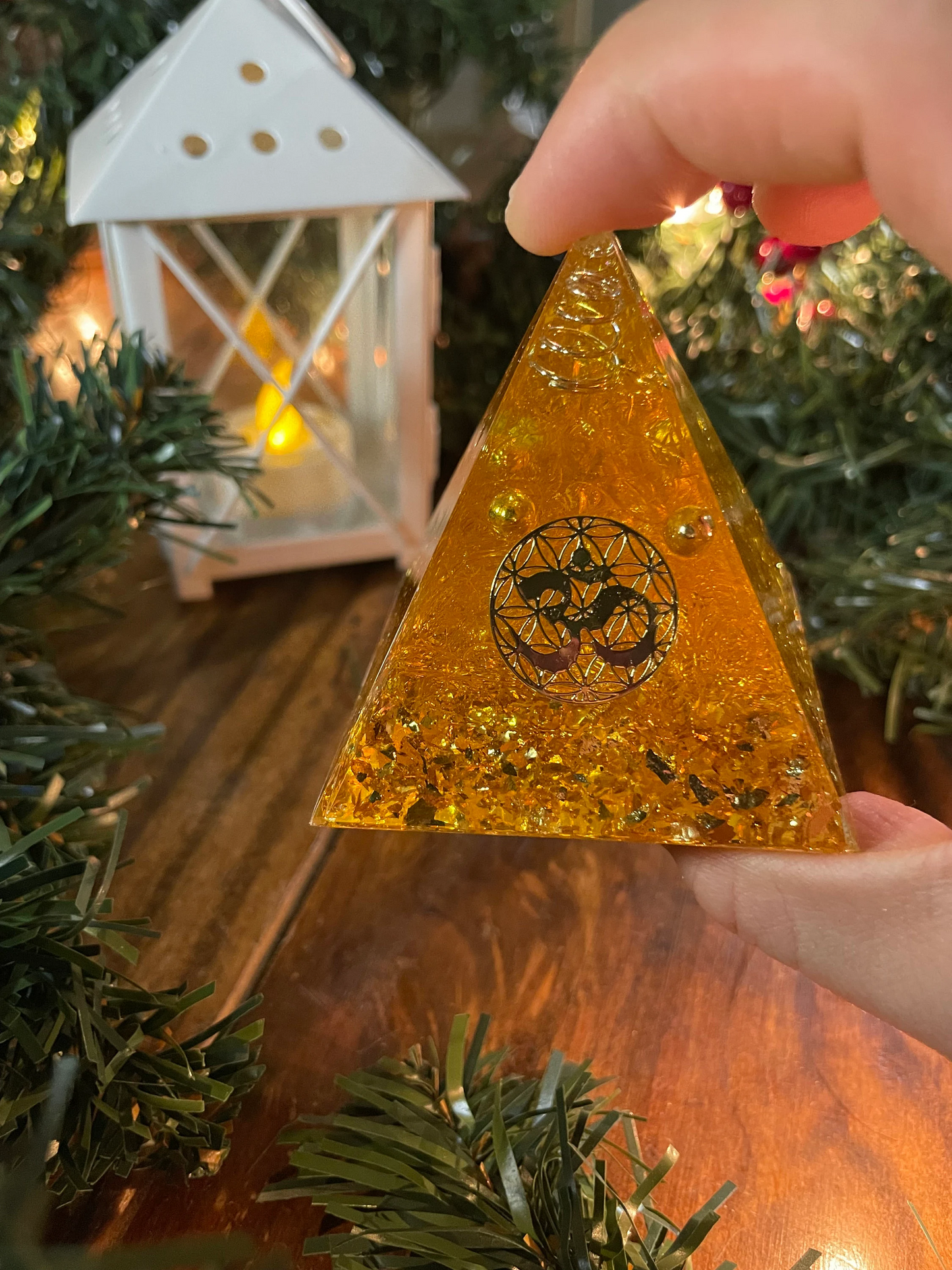 Positivity Booster Clear Quartz Orgone Pyramid | Crystal Orgonite Pyramid EMF Protection | Crystals for Reiki Healing Energy Generator