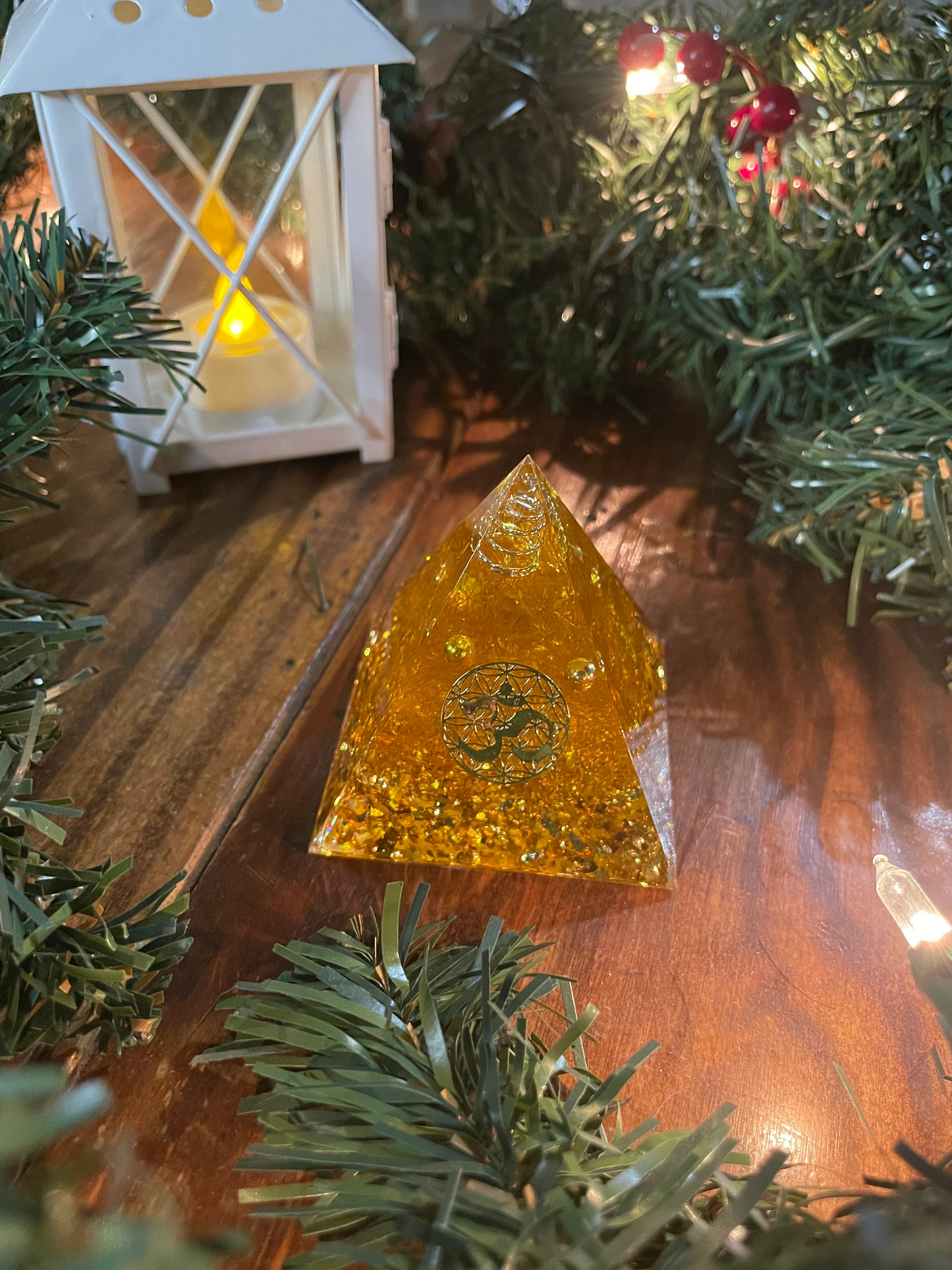 Positivity Booster Clear Quartz Orgone Pyramid | Crystal Orgonite Pyramid EMF Protection | Crystals for Reiki Healing Energy Generator