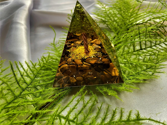 Tree of Life Orgone Pyramid- Reiki Healing- Natural Crystal Meditation stone- Energy Generator- EMF Protection- Home Decor