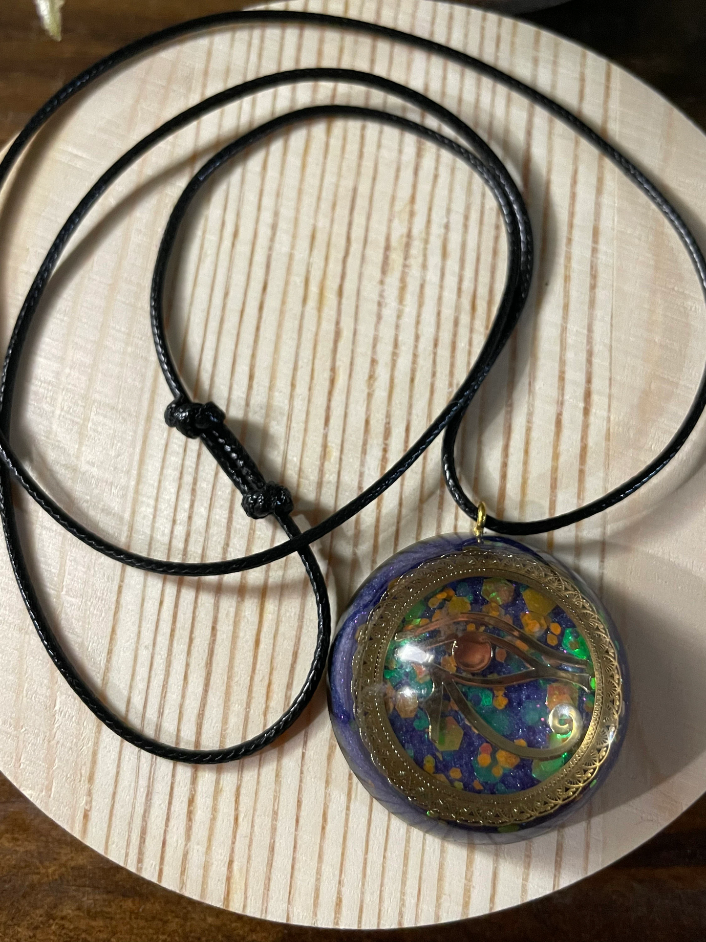Orgone orgonite Eye of Horus luminous gravel-EMF Protection Chakra Healing Orgone-Orgonite Gift